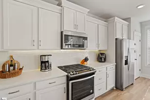 53 Millside Cir, Greenville, SC 29605 - Photo 9