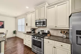 334 Belle Oaks Dr, Simpsonville, SC 29680 - Photo 13