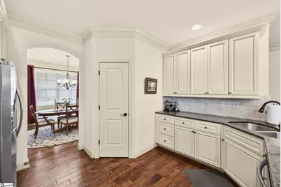 334 Belle Oaks Drive, Simpsonville, SC 29680 - Photo 11