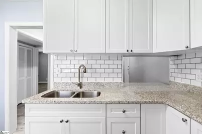 100 Lewis Drive #Unit 20H, Greenville, SC 29605 - Photo 13