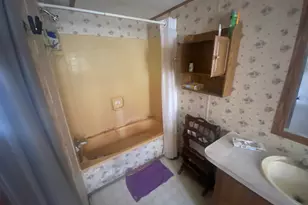 23215 E 72 Hwy, Clinton, SC 29325 - Photo 37