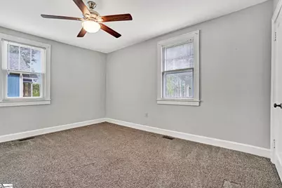 201 Pine Street, Clinton, SC 29325 - Photo 23