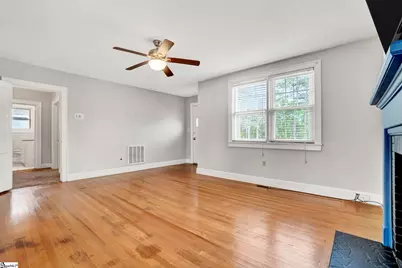 201 Pine Street, Clinton, SC 29325 - Photo 13