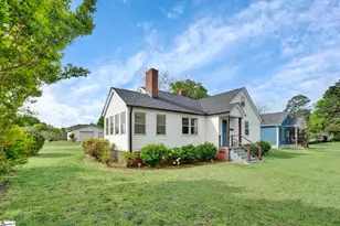 201 Pine St, Clinton, SC 29325 - Photo 3