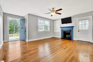 201 Pine St, Clinton, SC 29325 - Photo 15