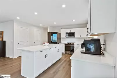 625 Batchomble Lane, Greenville, SC 29605 - Photo 11