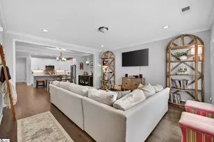 332 Danvers Rd, Greenville, SC 29607 - Photo 5