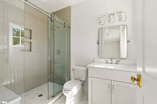 201 Rockwood Dr, Greenville, SC 29605 - Photo 35