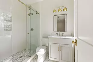 201 Rockwood Dr, Greenville, SC 29605 - Photo 33