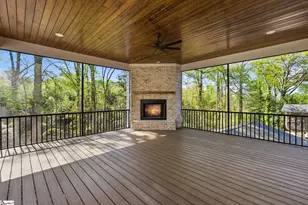 201 Rockwood Dr, Greenville, SC 29605 - Photo 19