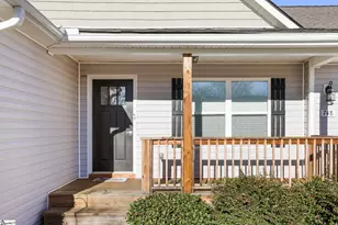 748 Baldwin Orchard Dr, Inman, SC 29349 - Photo 5