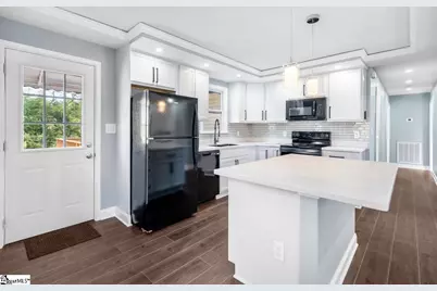 350 Dakota Street, Spartanburg, SC 29303 - Photo 11