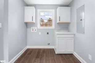 350 Dakota St, Spartanburg, SC 29303 - Photo 19