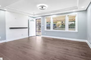 350 Dakota St, Spartanburg, SC 29303 - Photo 5