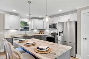 4 McArthur St, Greenville, SC 29611 - Photo 21