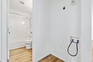 1919 El Camino Real Rd, Spartanburg, SC 29301 - Photo 17