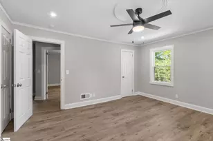 11 Stokes St, Greenville, SC 29611 - Photo 27