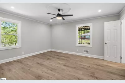 11 Stokes Street, Greenville, SC 29611 - Photo 25
