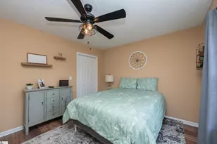 112 Baker Street Ext, Greenville, SC 29611 - Photo 19