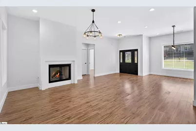 184 Woodland Avenue, Inman, SC 29349 - Photo 5