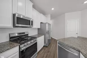 22 Corsica Ct, Simpsonville, SC 29681 - Photo 11