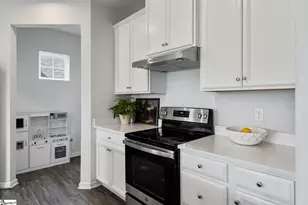 8 Wiltshire Cir, Easley, SC 29642 - Photo 21