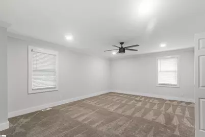 9 Howell Road, Greenville, SC 29615 - Photo 11