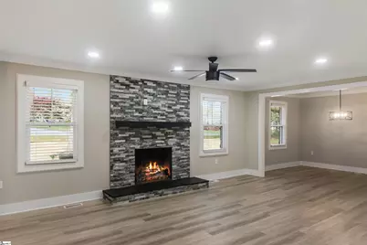 9 Howell Road, Greenville, SC 29615 - Photo 7