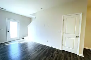 404 Laurel Pk Dr, Greenville, SC 29607 - Photo 5