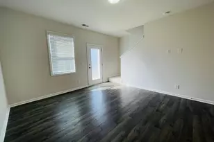 404 Laurel Pk Dr, Greenville, SC 29607 - Photo 3