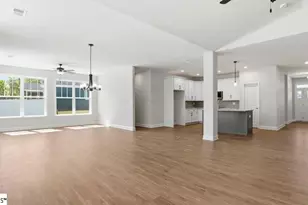 1205 Clearbrook Ln, Campobello, SC 29322 - Photo 19
