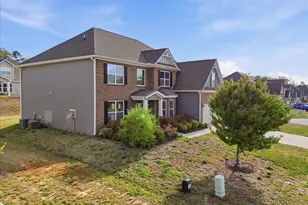3027 Toliver Trl, Boiling Springs, SC 29316 - Photo 3