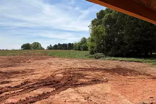 1820 Reidville Sharon Rd, Greer, SC 29651 - Photo 5