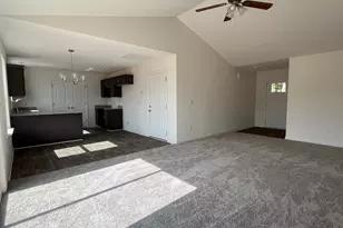 218 Kahlen Ct, Piedmont, SC 29673 - Photo 5