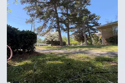 304 Pine Knoll Drive, Greenville, SC 29609 - Photo 7