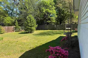 304 Pine Knoll Dr, Greenville, SC 29609 - Photo 11