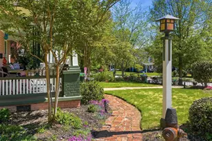 109 E Earle St, Greenville, SC 29609 - Photo 3