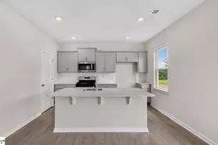 122 Depot Cir, Greenwood, SC 29646 - Photo 11