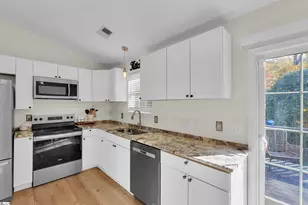 466 Pleasant Green Dr, Inman, SC 29349 - Photo 7