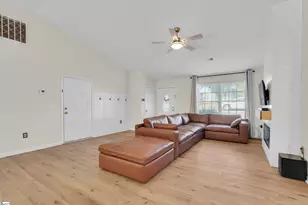 466 Pleasant Green Dr, Inman, SC 29349 - Photo 3