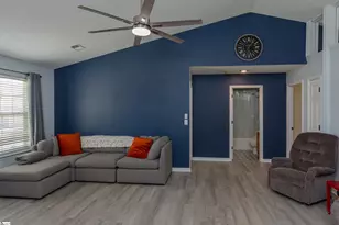 727 Evelyn Mae Rd, Inman, SC 29349 - Photo 7