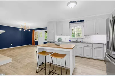 321 Havenhurst Drive, Taylors, SC 29687 - Photo 9