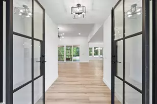 734 New S Ct, Wellford, SC 29385 - Photo 3