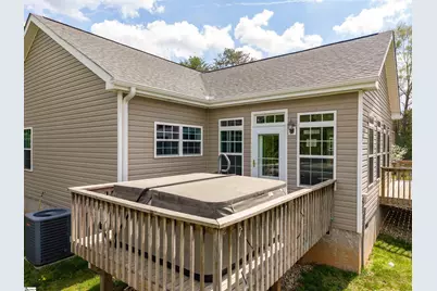 2500 S Blackstock Road, Landrum, SC 29356 - Photo 9