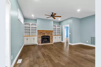 2500 S Blackstock Road, Landrum, SC 29356 - Photo 17