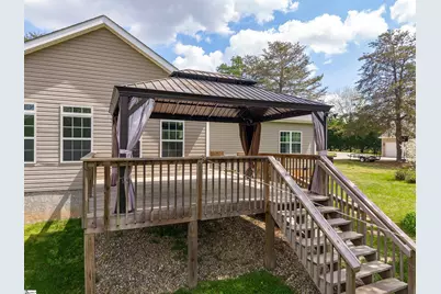 2500 S Blackstock Road, Landrum, SC 29356 - Photo 9
