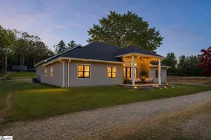 117 Jamison Rd, Travelers Rest, SC 29690 - Photo 3