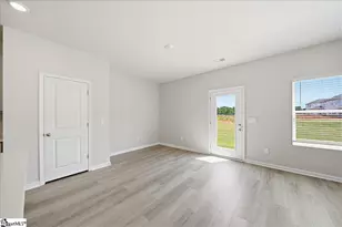 11 Angel Wood Dr, Piedmont, SC 29673 - Photo 7