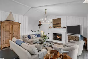 328 Harbor Dr, West Union, SC 29696 - Photo 5