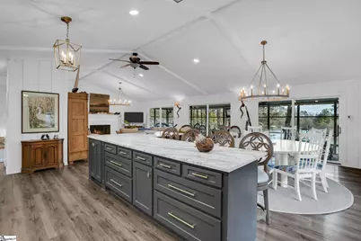 328 Harbor Drive, West Union, SC 29696 - Photo 11